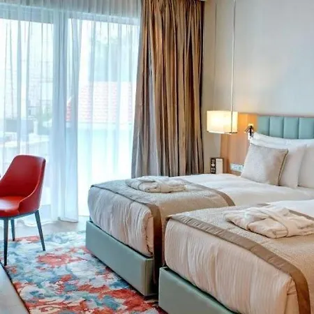 Rixos Premium